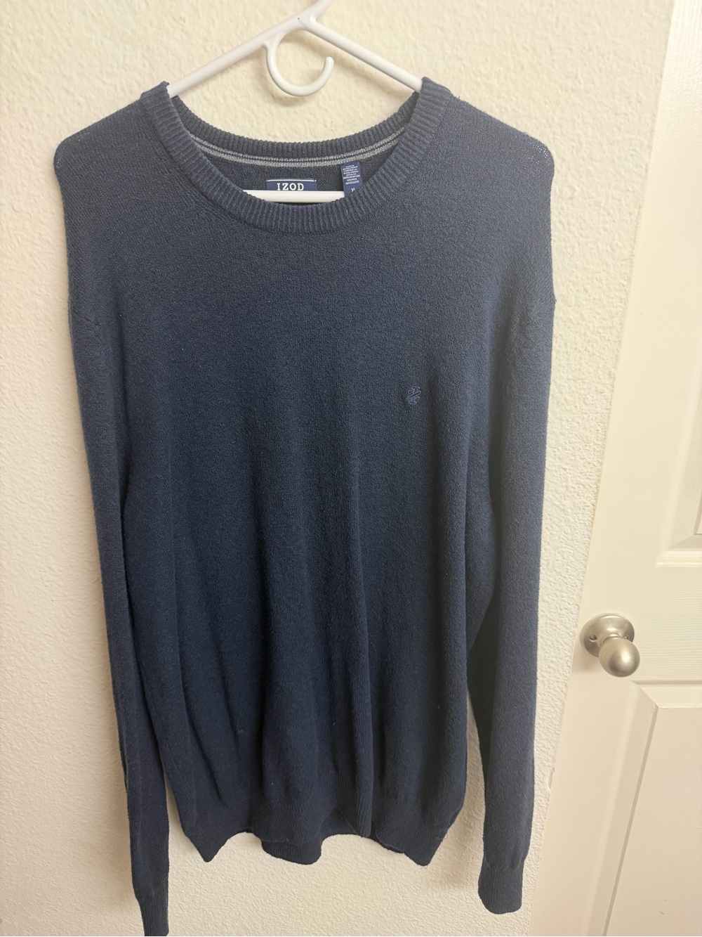 Men’s sweater